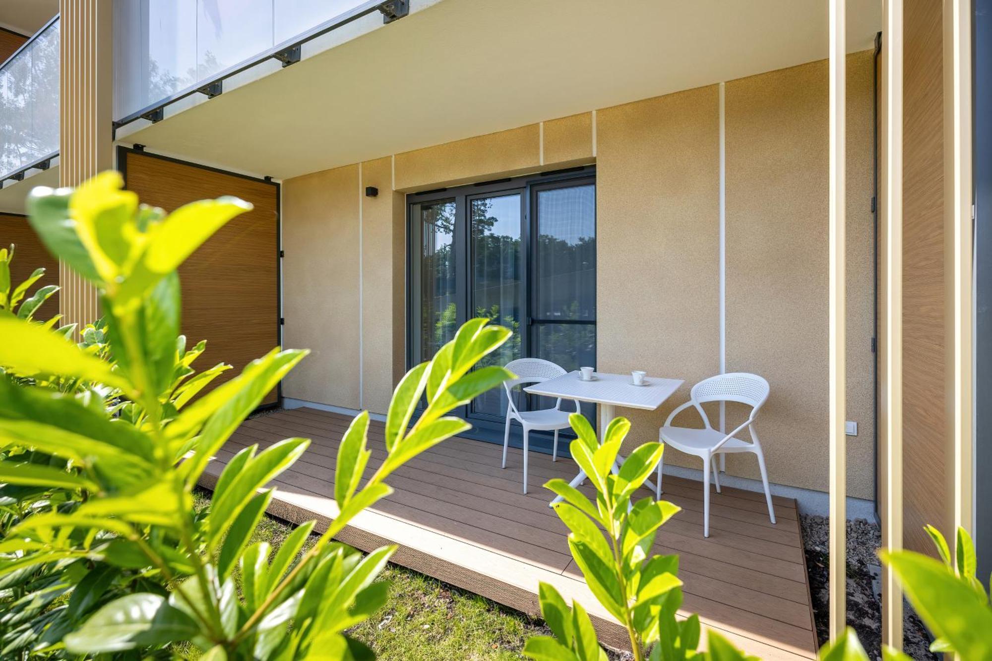 Aquamarina Dabki Marina Investアパートホテル エクステリア 写真