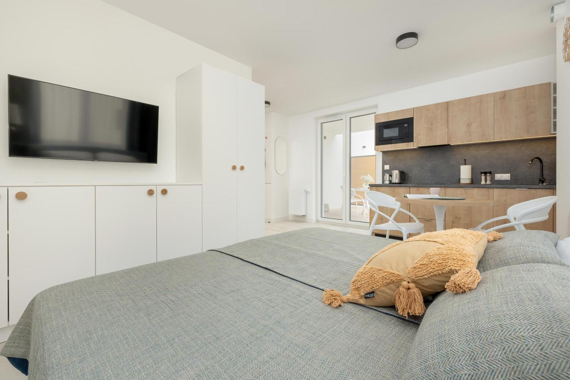 Aquamarina Dabki Marina Investアパートホテル エクステリア 写真